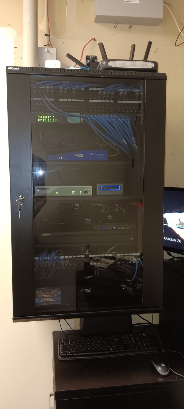 Finished commercial network rack with BBWS card in the door